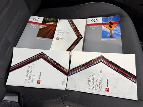 Used 2024 Toyota Tacoma TRD Off-Road image 23