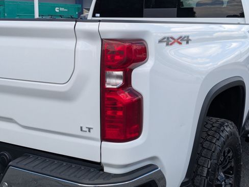 Used 2022 Chevrolet Silverado 3500 LT w/ All Star Edition AWD/4WD image 11
