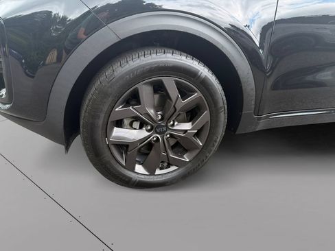 Certified 2021 Kia Sportage S AWD/4WD image 9