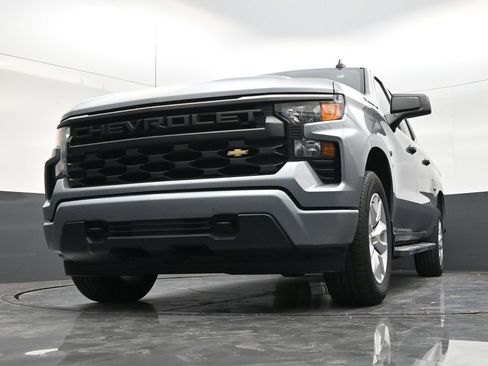 Used 2023 Chevrolet Silverado 1500 Custom RWD image 27