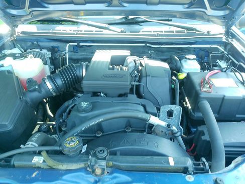 Used 2005 GMC Canyon SLE w/ Safe And Sound Package AWD/4WD image 30