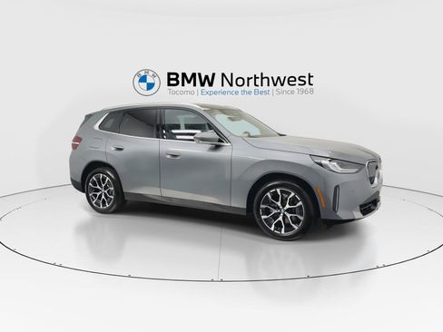 New 2026 BMW X3 xDrive30i w/ Premium Package AWD/4WD image 6