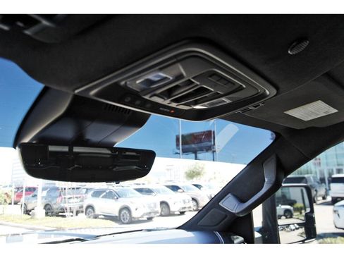 Used 2024 GMC Sierra 2500 Denali Ultimate image 20