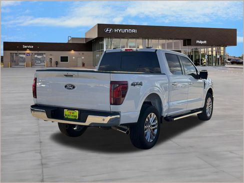 Used 2024 Ford F150 Lariat w/ Tow/Haul Package AWD/4WD image 9