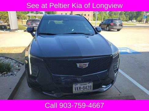 Used 2024 Cadillac XT4 Sport FWD image 1