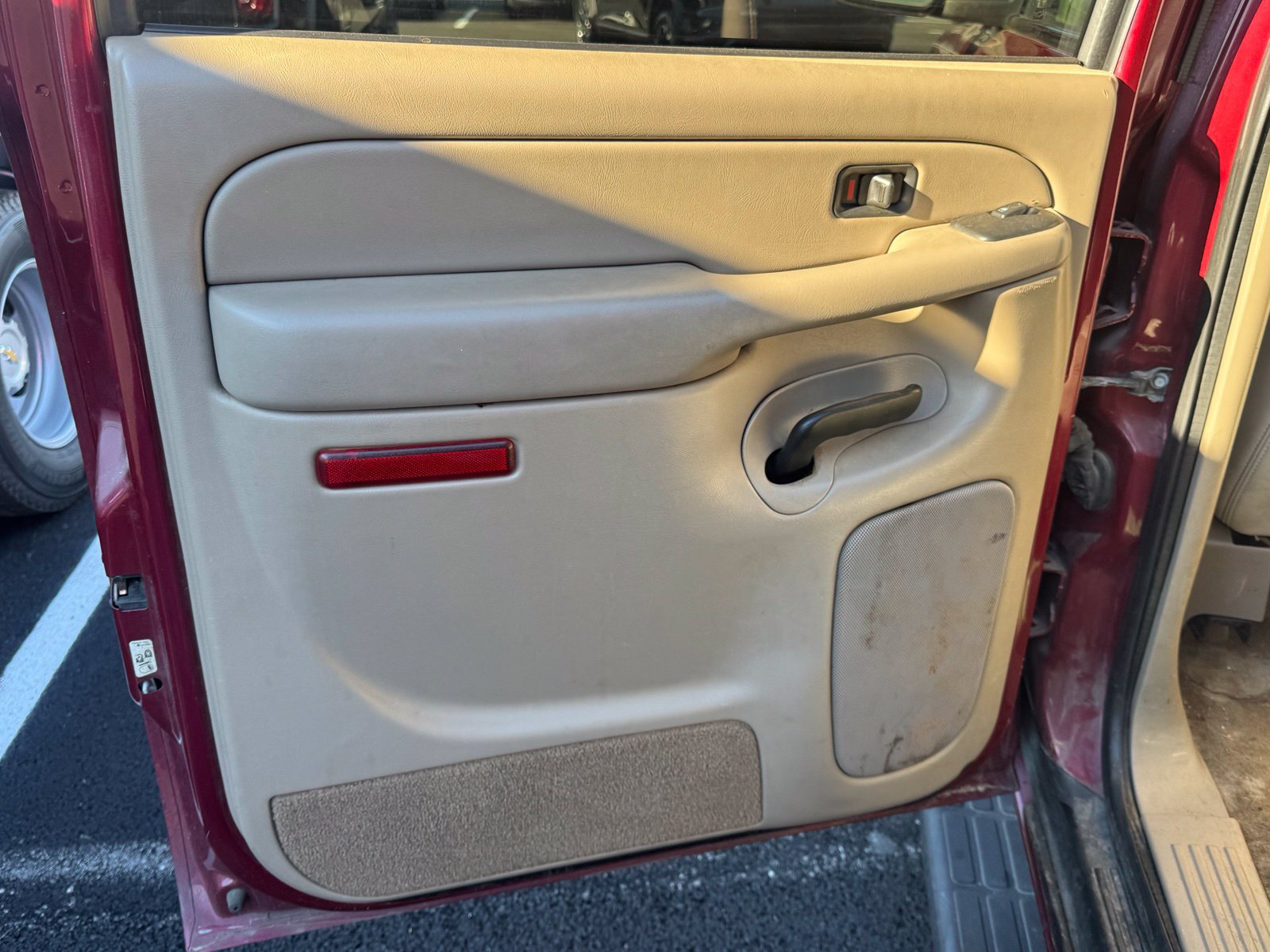 Used 2004 Chevrolet Suburban LT w/ Preferred Equipment Group AWD/4WD image 24