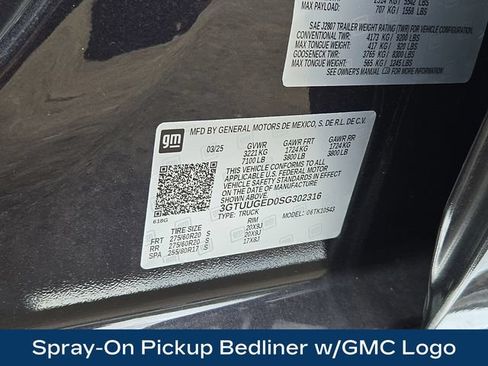 Used 2025 GMC Sierra 1500 Denali AWD/4WD image 30