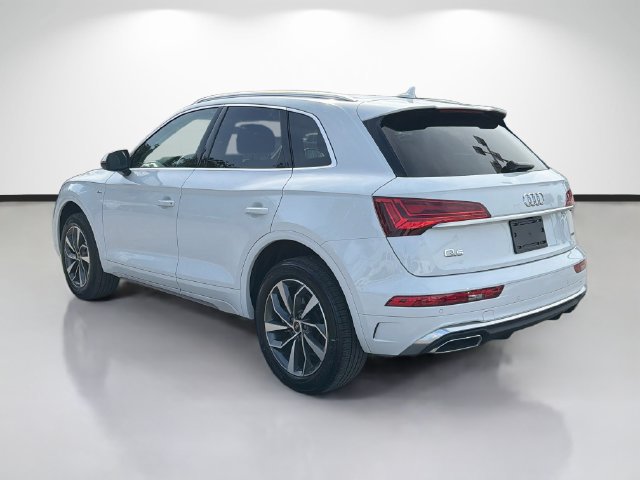 Used 2023 Audi Q5 2.0T Premium w/ Convenience Package AWD/4WD image 5