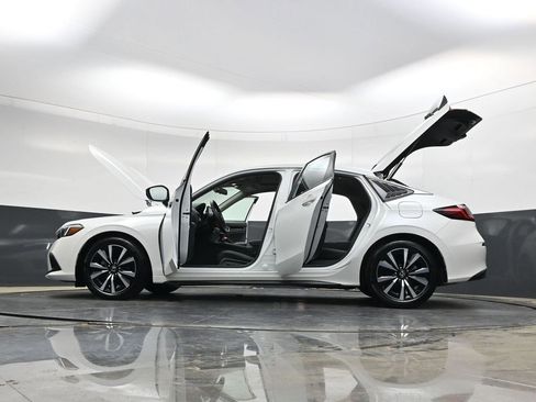 Used 2024 Honda Civic EX-L image 39