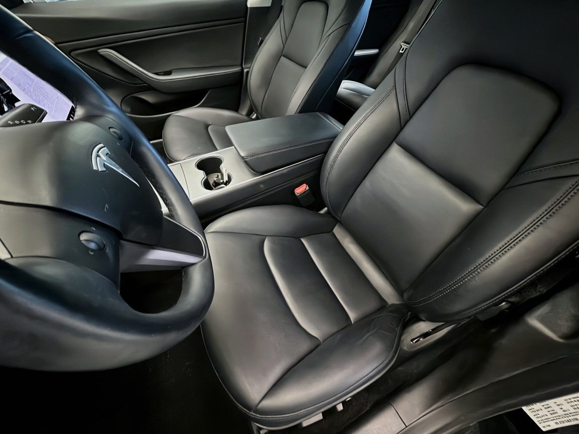 Used 2018 Tesla Model 3 RWD image 11
