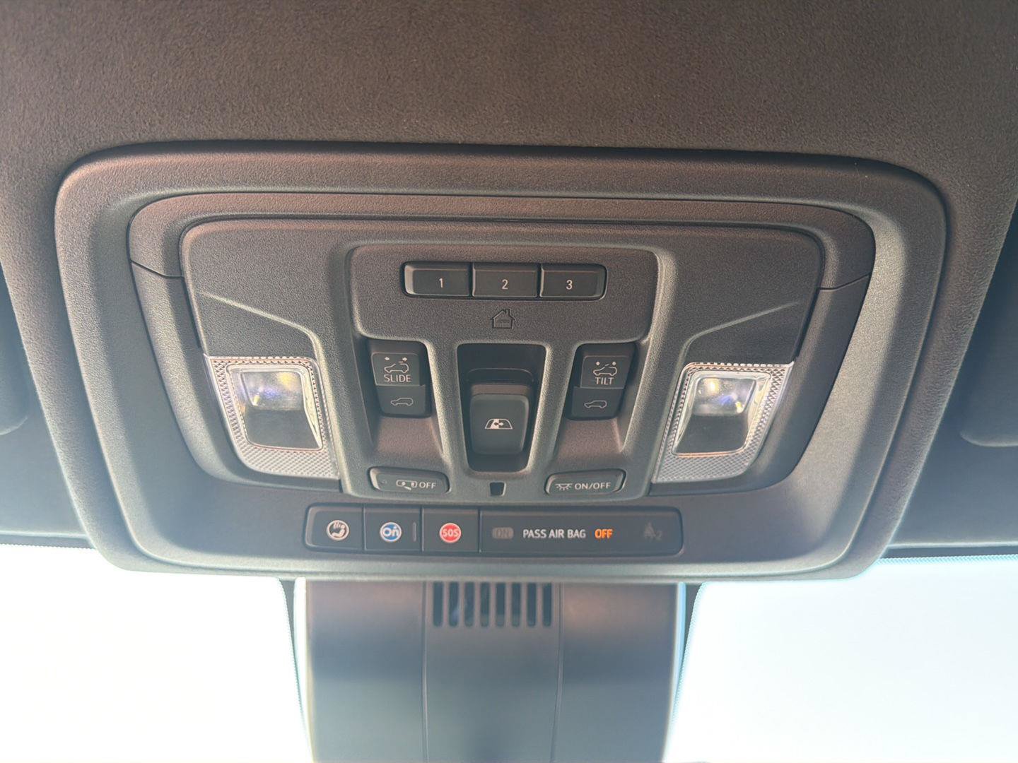 Used 2024 GMC Sierra 1500 AT4X AWD/4WD image 32