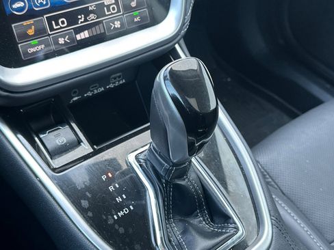 Used 2023 Subaru Outback Limited image 34