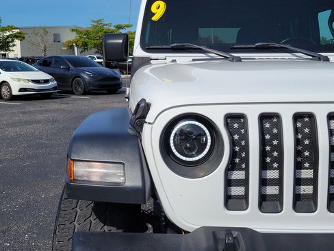 Used 2019 Jeep Wrangler Unlimited Sport S AWD/4WD image 7