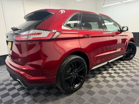 Used 2019 Ford Edge ST w/ Equipment Group 401A AWD/4WD image 4