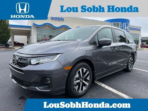 Certified 2026 Honda Odyssey EX-L image 1