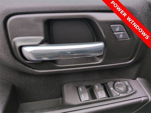 Used 2025 Chevrolet Silverado 2500 Custom w/ Custom Convenience Package image 23