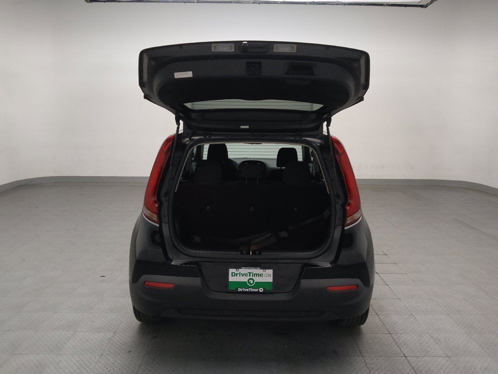 Used 2021 Kia Soul LX FWD image 29