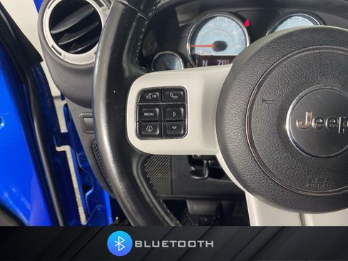 Used 2014 Jeep Wrangler Unlimited Sahara AWD/4WD image 22