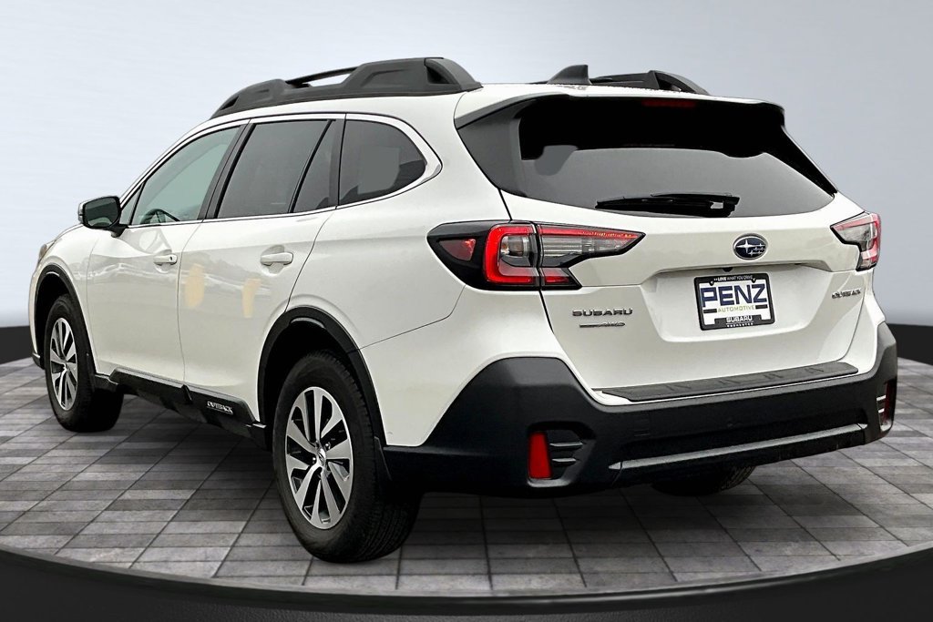 Used 2021 Subaru Outback Premium AWD/4WD image 4