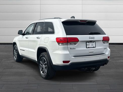 Used 2018 Jeep Grand Cherokee Limited image 6