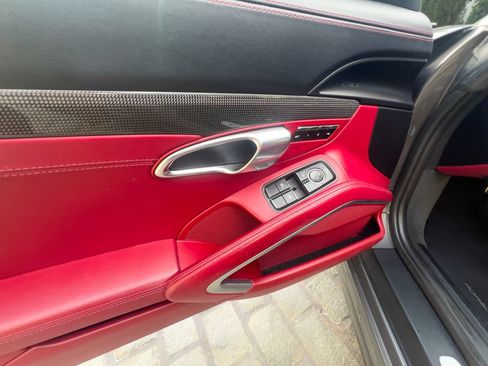 Used 2019 Porsche 911 Targa 4 GTS AWD/4WD image 18