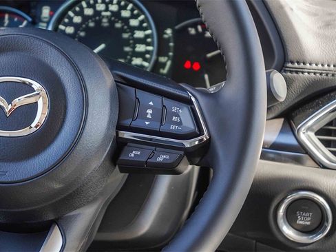 New 2025 MAZDA CX-5 AWD 2.5 S w/ Premium Plus Pkg image 17