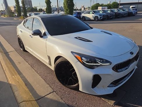 Used 2021 Kia Stinger GT2 AWD/4WD image 2