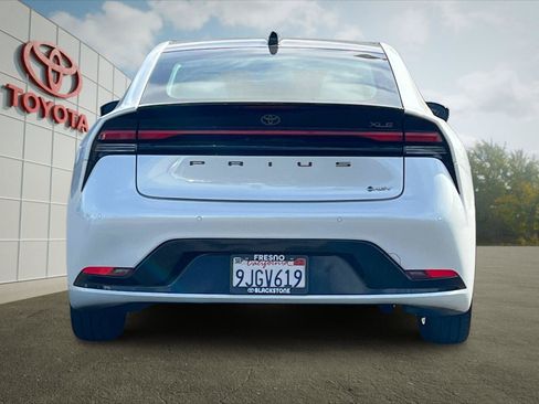 Certified 2023 Toyota Prius XLE AWD/4WD image 4