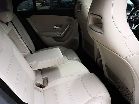 Used 2020 Mercedes-Benz CLA 250 image 17