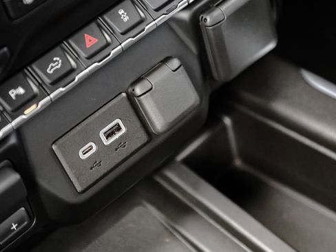 Certified 2022 Chevrolet Silverado 2500 High Country image 35