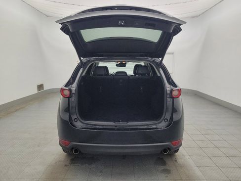 Used 2018 MAZDA CX-5 Touring w/ Preferred Equipment Package FWD image 29