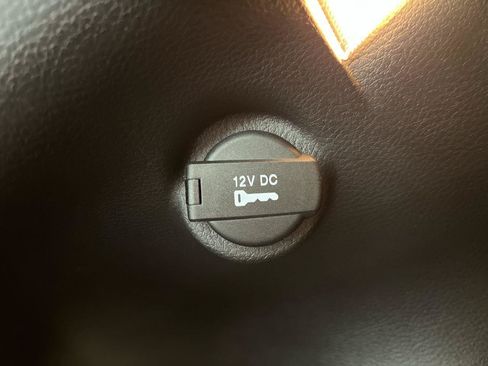 Used 2023 Jeep Compass Latitude AWD/4WD image 28