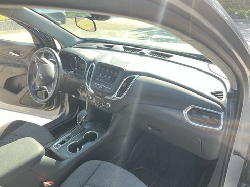 Used 2024 Chevrolet Equinox LT w/ LPO, Floor Liner Package FWD image 29