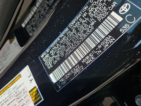 New 2027 Toyota Prius Plug-In Hybrid FWD image 6