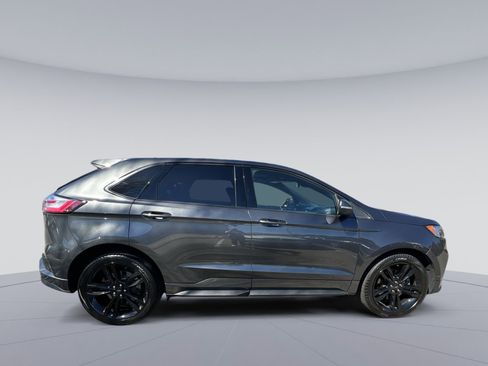 Used 2019 Ford Edge ST w/ Equipment Group 401A image 6