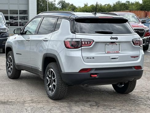 New 2026 Jeep Compass Trailhawk AWD/4WD image 4