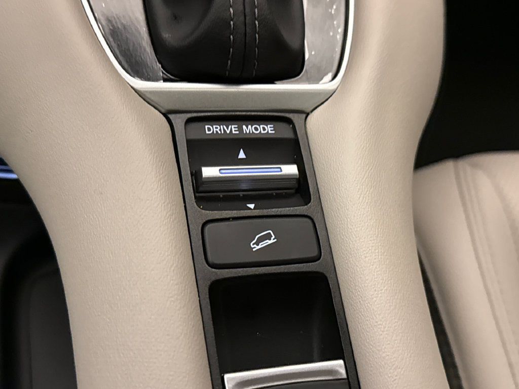 New 2027 Honda HR-V EX-L image 28