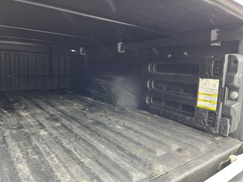 Used 2014 Ford F250 Platinum w/ FX4 Off-Road Package image 9