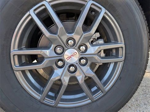 New 2026 GMC Acadia Elevation image 7