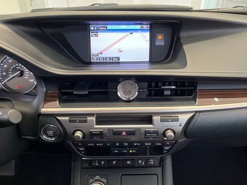 Used 2016 Lexus ES 350 FWD image 28