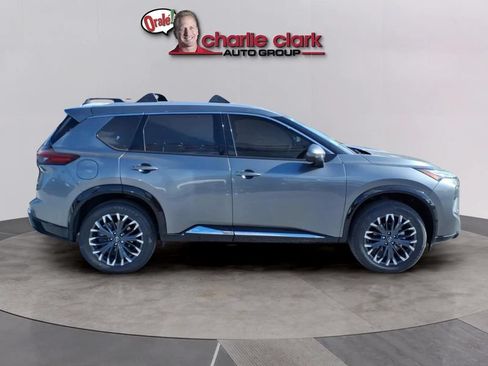 New 2026 Nissan Rogue Platinum AWD/4WD image 6