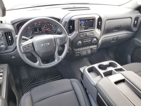 New 2026 Chevrolet Silverado 1500 Custom Trail Boss w/ LPO, Dark Essentials Package image 15