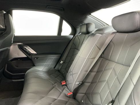 Certified 2023 BMW 740i 740i image 27