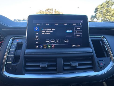 Used 2021 Chevrolet Tahoe Z71 image 18