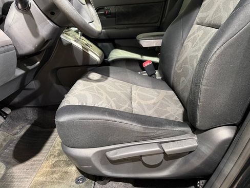 Used 2015 Scion xB FWD image 14