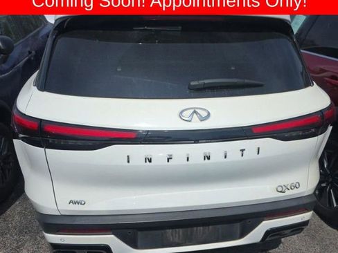 Used 2023 INFINITI QX60 Pure AWD/4WD image 3