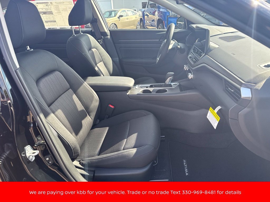 New 2026 Nissan Altima 2.5 SV w/ SV Special Edition Package AWD/4WD image 32