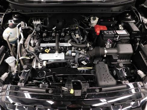 Used 2024 Nissan Kicks SV image 40