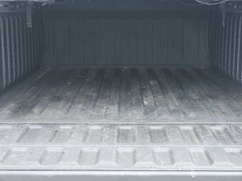Used 2021 RAM 1500 Laramie w/ Laramie Southwest Edition AWD/4WD image 34