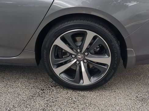 Certified 2025 Acura TLX w/ Technology Package image 11